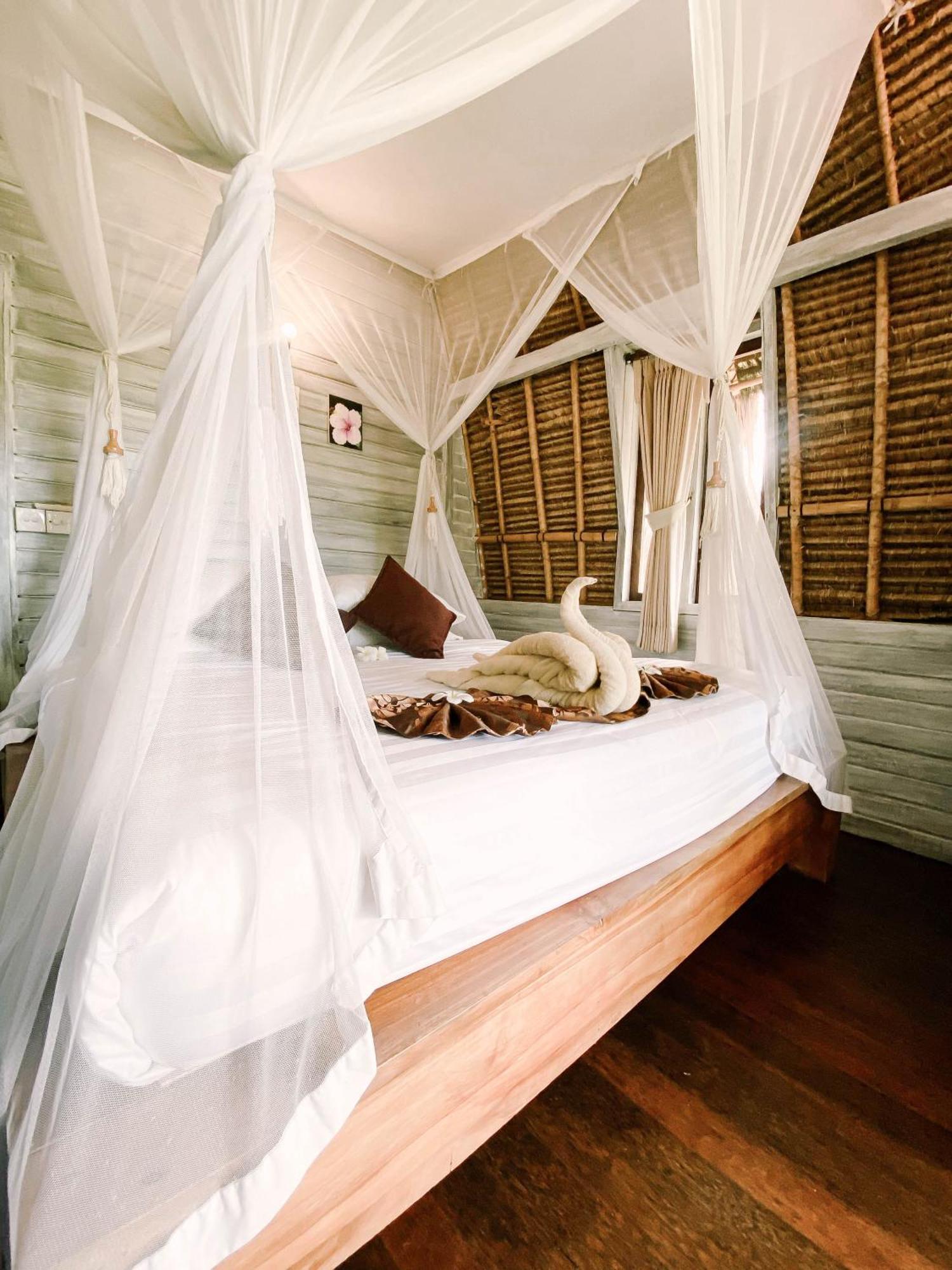 Abian Huts Dream Beach Lembongan Exterior foto