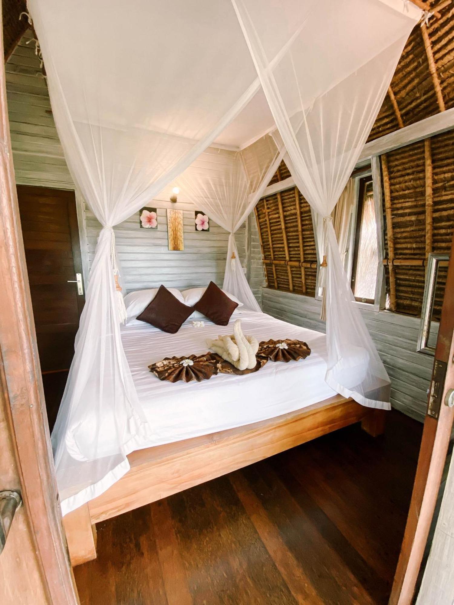 Abian Huts Dream Beach Lembongan Exterior foto